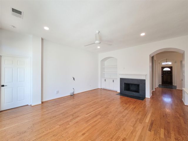 8402 Major Blizzard Drive, Houston, TX 77089