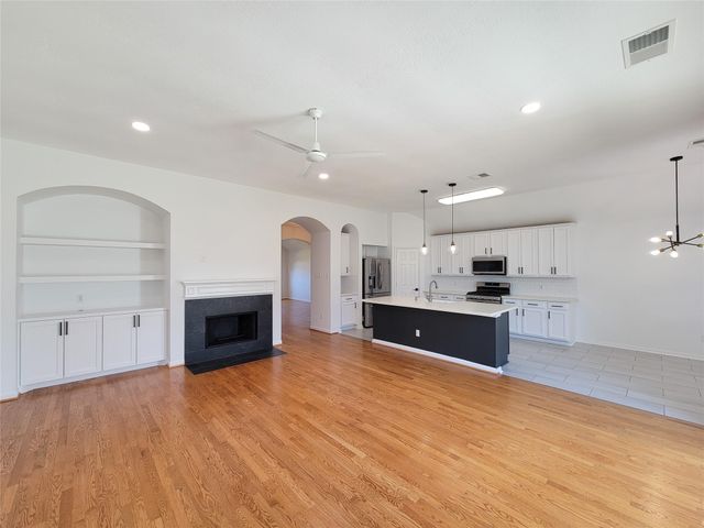 8402 Major Blizzard Drive, Houston, TX 77089