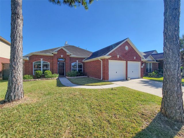 8402 Major Blizzard Drive, Houston, TX 77089