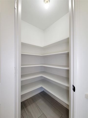 8402 Major Blizzard Drive, Houston, TX 77089