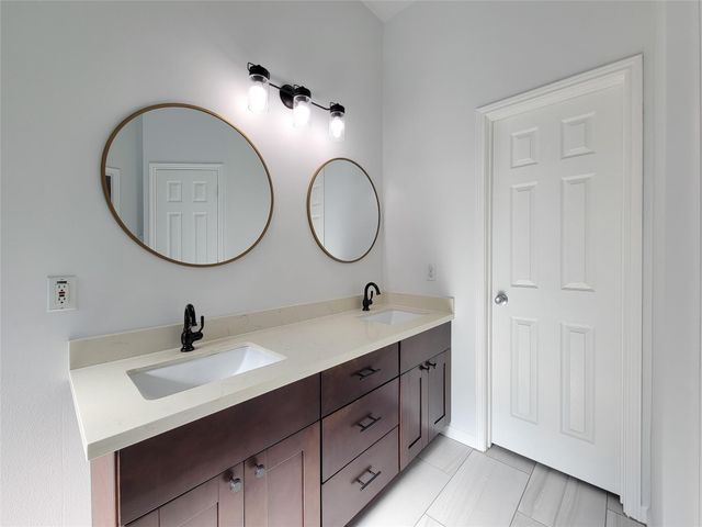 8402 Major Blizzard Drive, Houston, TX 77089