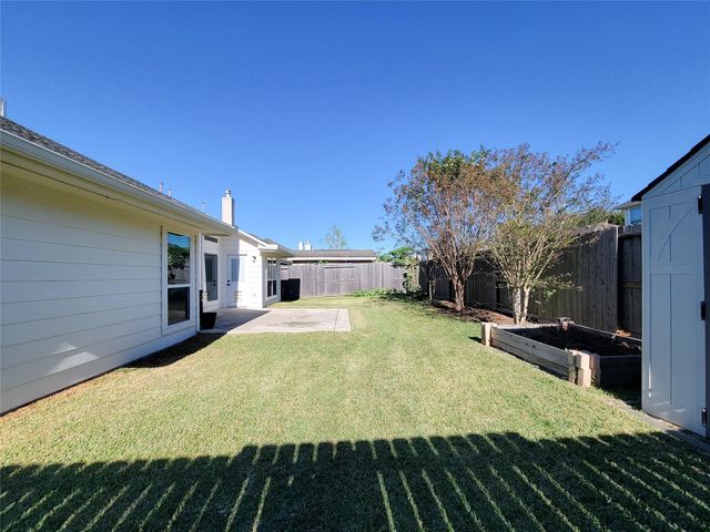 8402 Major Blizzard Drive, Houston, TX 77089