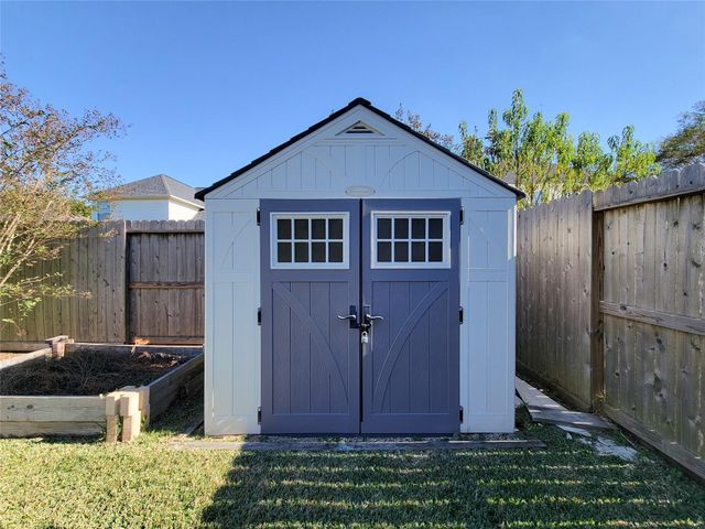 8402 Major Blizzard Drive, Houston, TX 77089