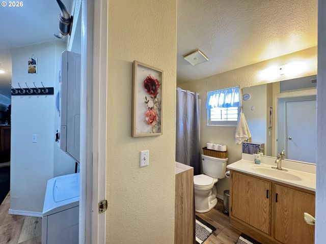 3760 HIGHWAY 101 1, Florence, OR 97439