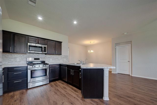 14004 Lake Crescent Drive, Conroe, TX 77384