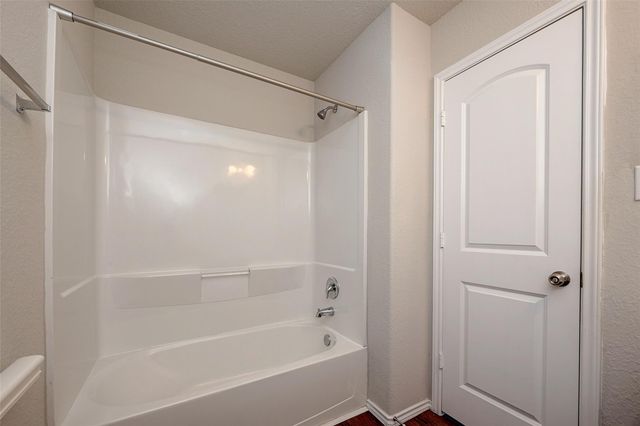 14004 Lake Crescent Drive, Conroe, TX 77384