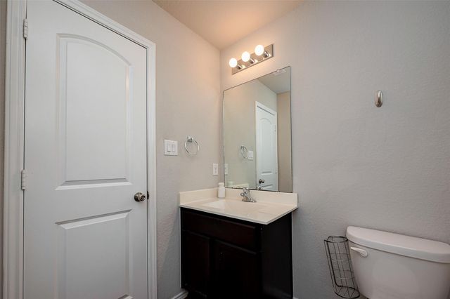 14004 Lake Crescent Drive, Conroe, TX 77384
