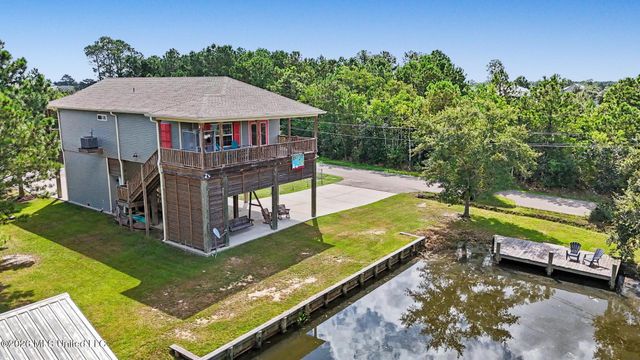 5009 Oklahoma Street, Bay Saint Louis, MS 39520