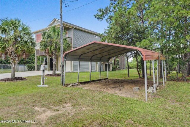 5009 Oklahoma Street, Bay Saint Louis, MS 39520