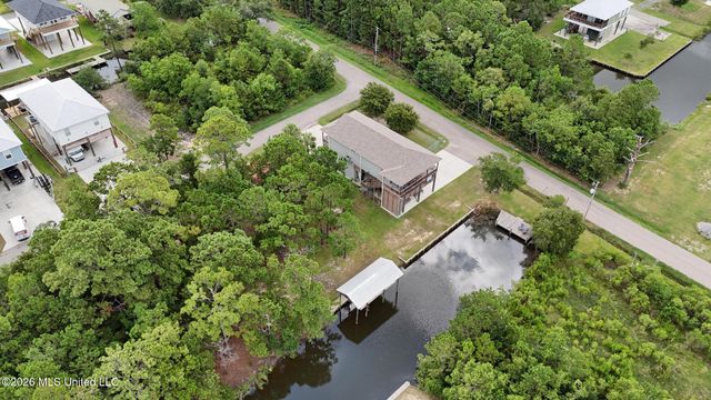 5009 Oklahoma Street, Bay Saint Louis, MS 39520