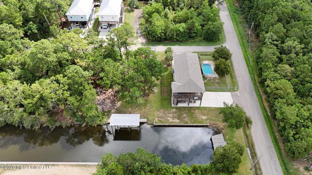 5009 Oklahoma Street, Bay Saint Louis, MS 39520