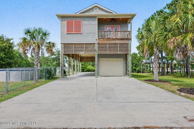 5009 Oklahoma Street, Bay Saint Louis, MS 39520