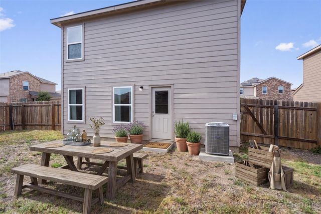 163 Niven PATH 12K, Jarrell, TX 76537