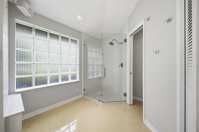 16416 WINDSOR PARK DRIVE, Lutz, FL 33549