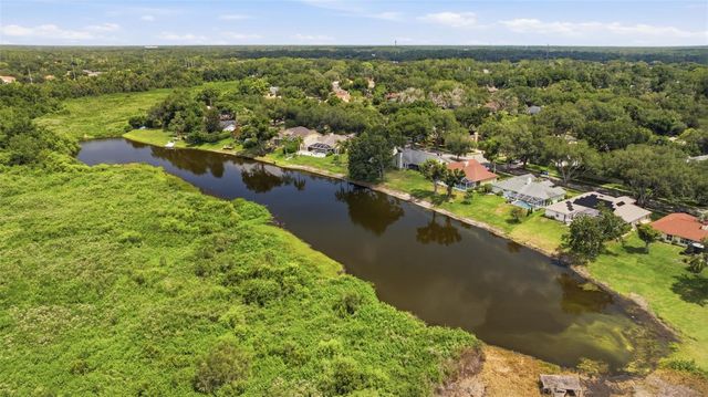 16416 WINDSOR PARK DRIVE, Lutz, FL 33549