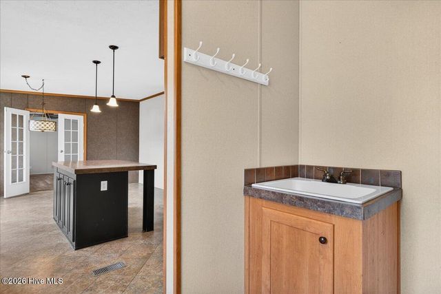 4393 Sea Pines Drive SE, Boiling Spring Lakes, NC 28461