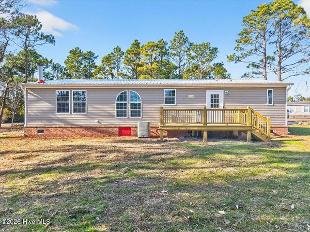 4393 Sea Pines Drive SE, Boiling Spring Lakes, NC 28461