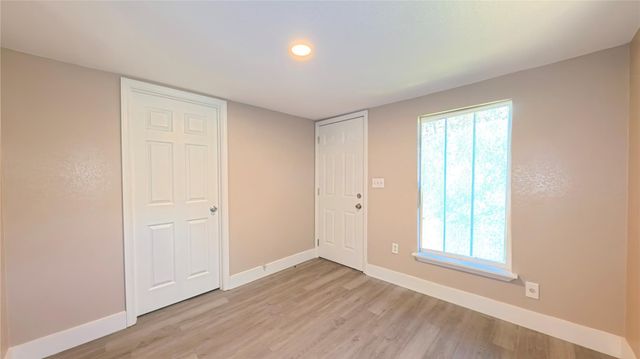 6410 Carver Road, Houston, TX 77091