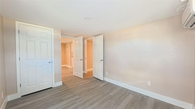 6410 Carver Road, Houston, TX 77091