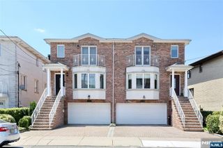 400 Lawton Avenue, Cliffside Park, NJ 07010