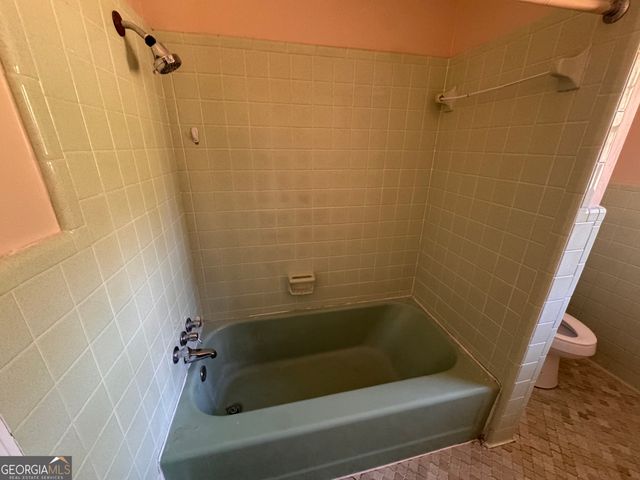 5175 Forest Drive SE, Covington, GA 30014