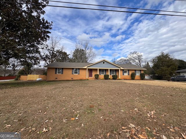 5175 Forest Drive SE, Covington, GA 30014