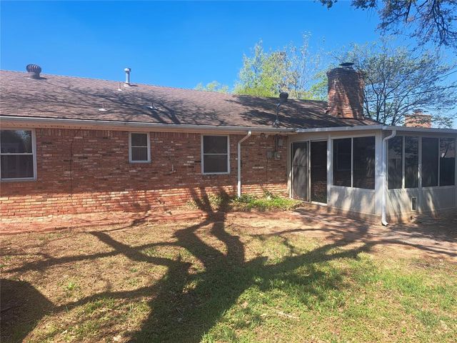 5824 Harvard Drive, Oklahoma City, OK 73122