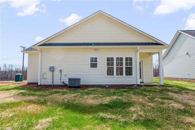 1380 Piedmont Drive, Lexington, NC 27295