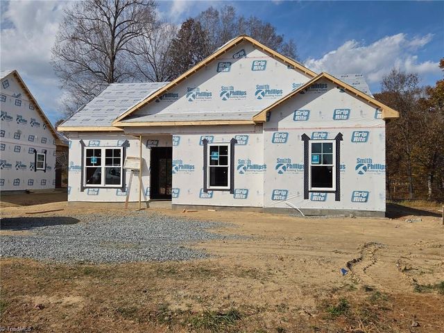 1380 Piedmont Drive, Lexington, NC 27295