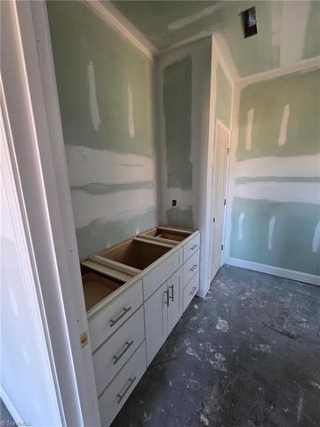 1380 Piedmont Drive, Lexington, NC 27295