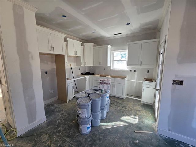 1380 Piedmont Drive, Lexington, NC 27295