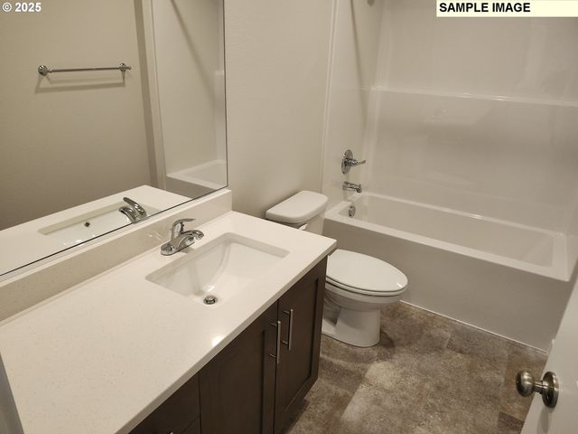 762 Magnolia Ave, Woodburn, OR 97071