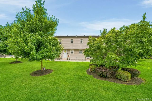 20 Main 13, Garnerville, NY 10923