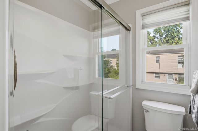 20 Main 13, Garnerville, NY 10923