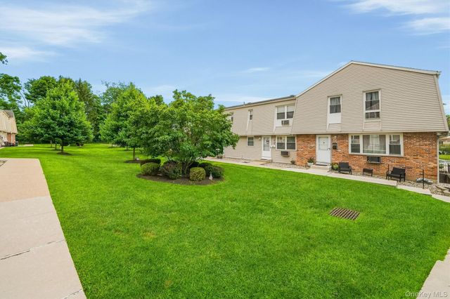 20 Main 13, Garnerville, NY 10923