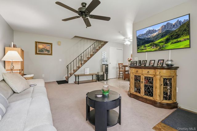 20 Main 13, Garnerville, NY 10923