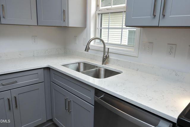 1512 E Lane Street, Raleigh, NC 27610