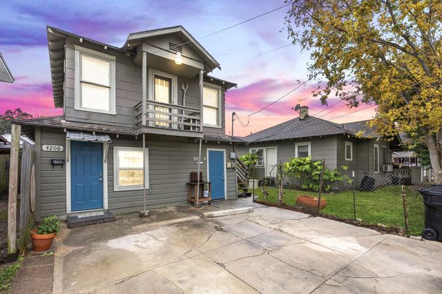 301 Estelle Street, Houston, TX 77003