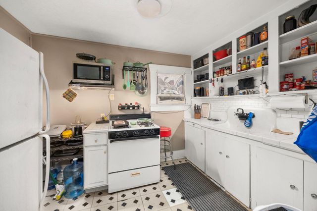 301 Estelle Street, Houston, TX 77003