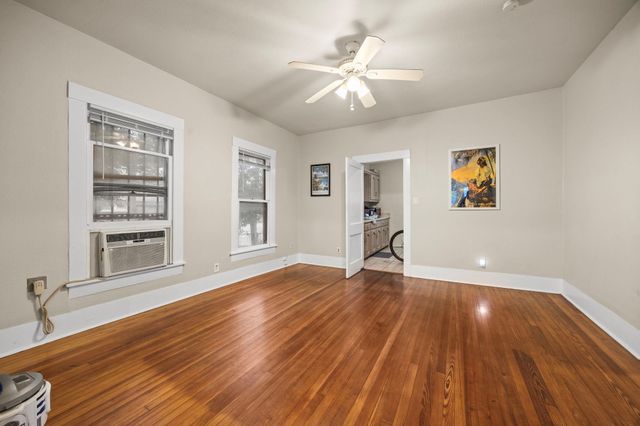 301 Estelle Street, Houston, TX 77003