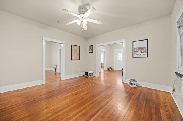 301 Estelle Street, Houston, TX 77003