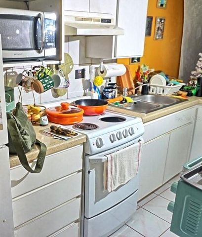 1865 MAZO MANOR J5, Lutz, FL 33558