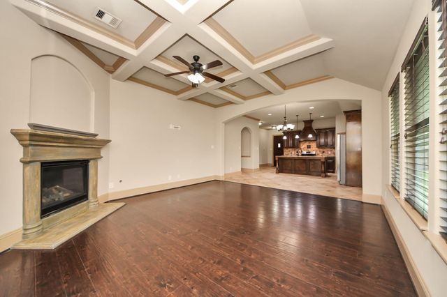 6051 Woodview Drive, Houston, TX 77396
