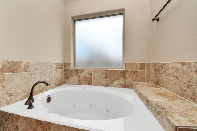 6051 Woodview Drive, Houston, TX 77396