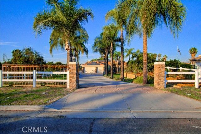 18120 gentian Avenue, Riverside, CA 92508