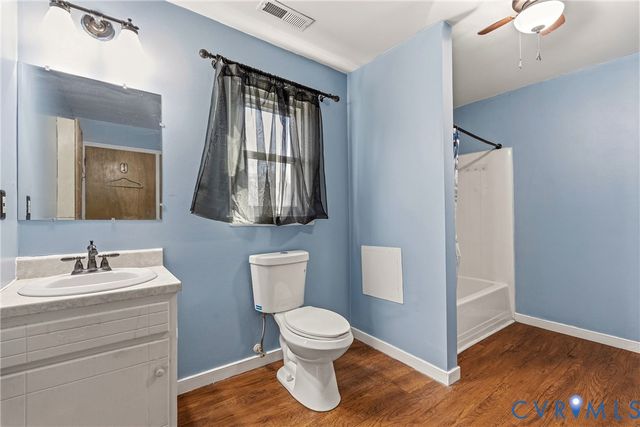 315 Pin Oak Dr, Hopewell, VA 23860