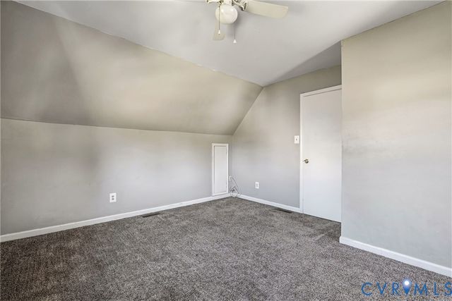 315 Pin Oak Dr, Hopewell, VA 23860