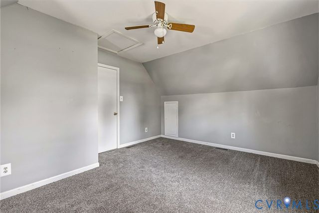 315 Pin Oak Dr, Hopewell, VA 23860