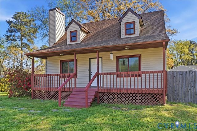 315 Pin Oak Dr, Hopewell, VA 23860