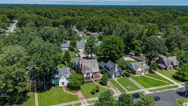 2605 Jefferson Street, Paducah, KY 42001